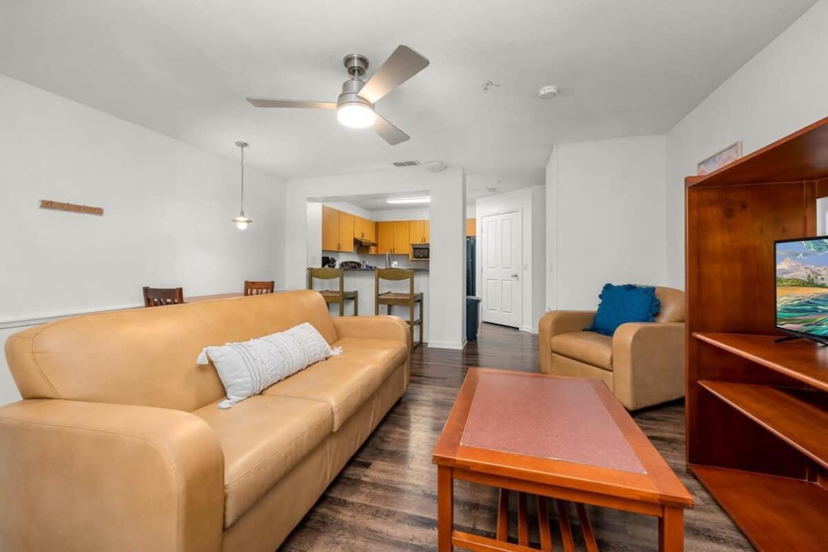 Budget Friendly Sleeps 8 Discounts Available Тампа Экстерьер фото